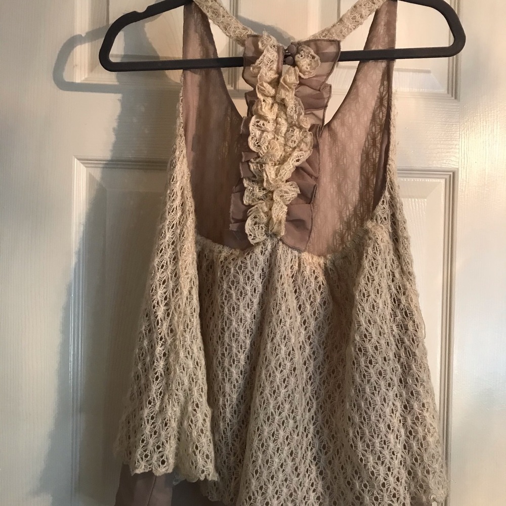 ELegant a’reve  cream and tan blouse - Picture 2 of 3